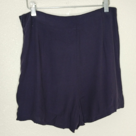 Cupcakes and Cashmere Raven Shorts Navy Blue Women's Size 10 - Picture 5 of 9